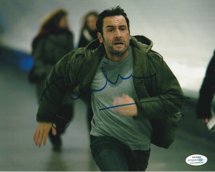 FRENCH ACTOR GILLES LELLOUCHE SIGNED POINT BLANK