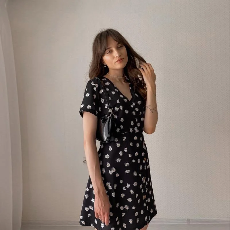 CHURSES Women Casual A-line Print V-neck Button Short Sleeve Mini Dress Black 2021 New Fashion Summer Sexy Dress