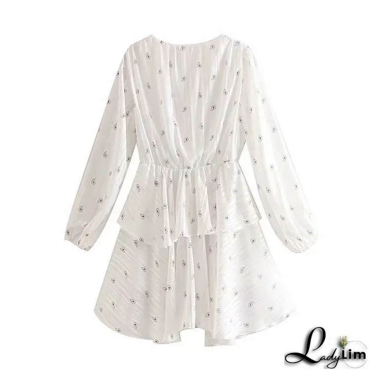 Sweet V-Neck Dress Multi-Layer Lace Detail