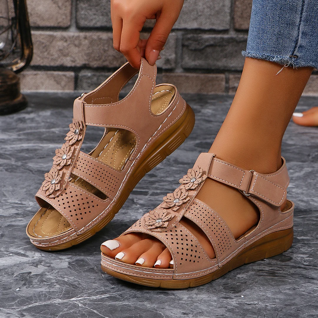 Yyvonne 2025 Summer Anti-Slip Sandals Women's Line Glued Slopes And Flower Sandals