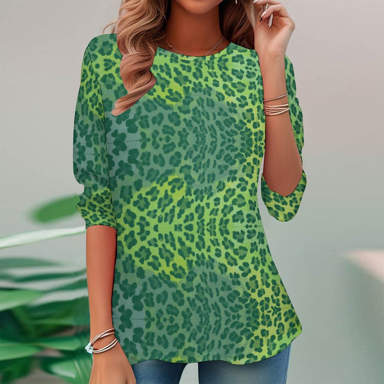 Women Long Sleeve V-neck Graphic Floral Printed Top