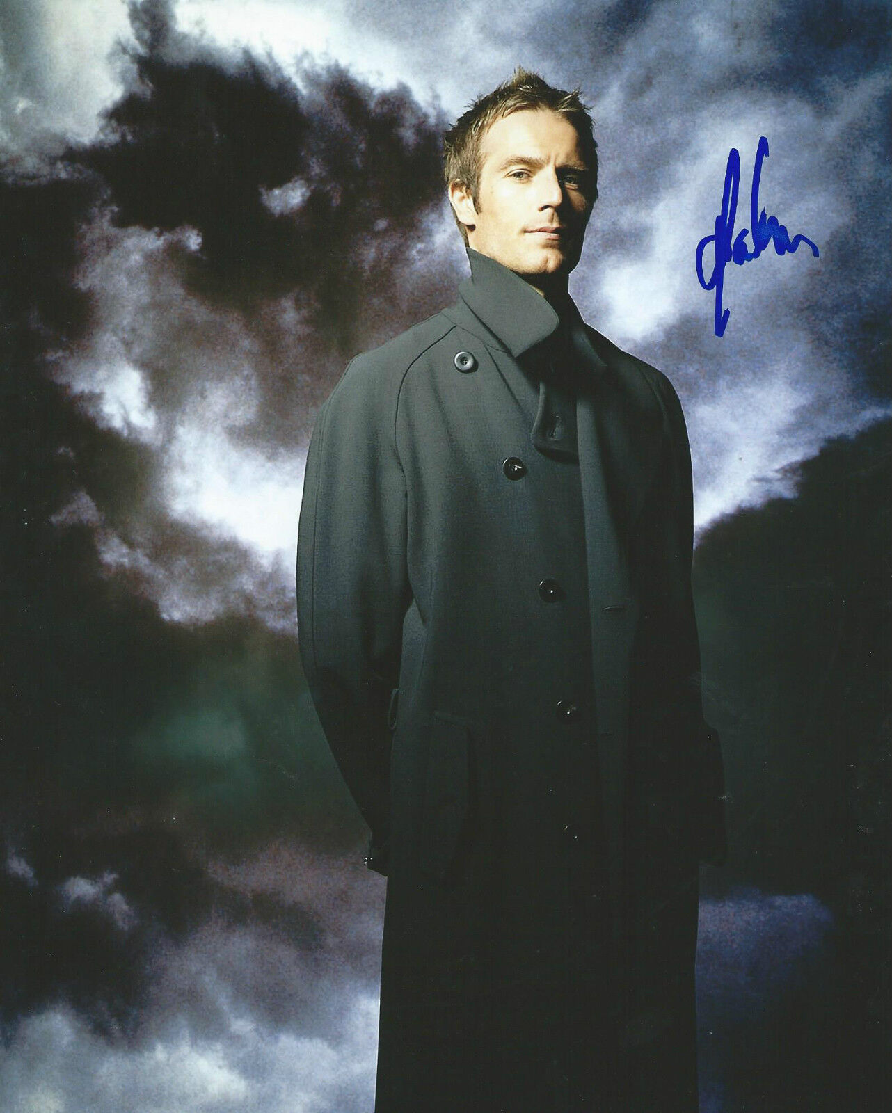 **GFA Alias TV Show *MICHAEL VARTAN* Signed 8x10 Photo Poster painting MH2 COA**