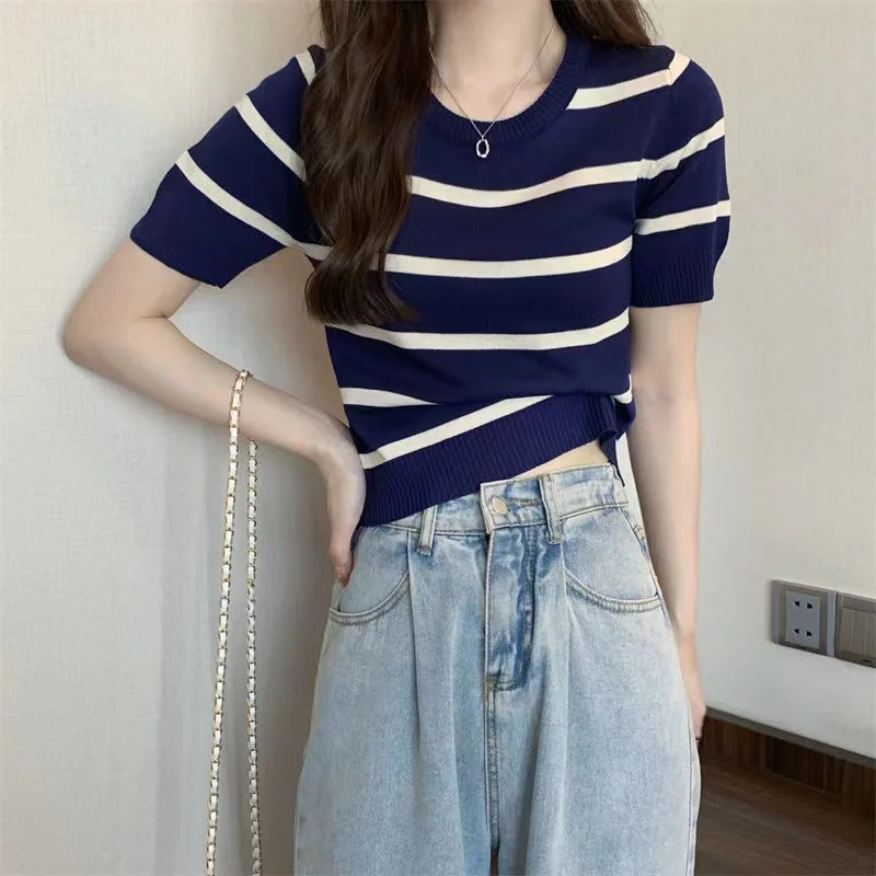 Uveng Uveng Striped Short-Sleeved Knitted Shirt 2024 Summer New Design Sense Small Loose Short Top In Tide
