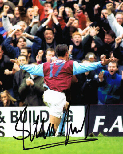 Steve Jones SIGNED Autograph West Ham United 10x8 Photo Poster painting AFTAL RD COA