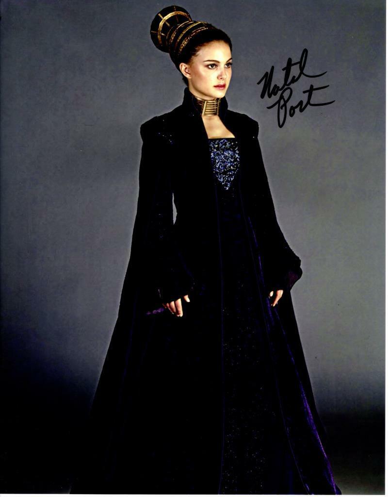 Natalie Portman signed 11x14 Picture autographed Photo Poster painting Nice Photo Poster painting with COA