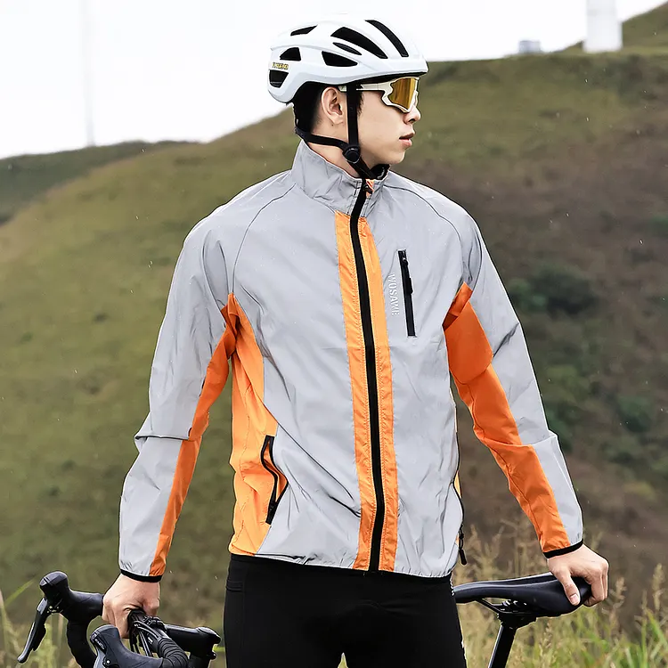 thumbnail image 2 of WOSAWE Men's High Vis Running Gilet / Cycling Vest – Waterproof, Reflective, Sleeveless 2 of 3