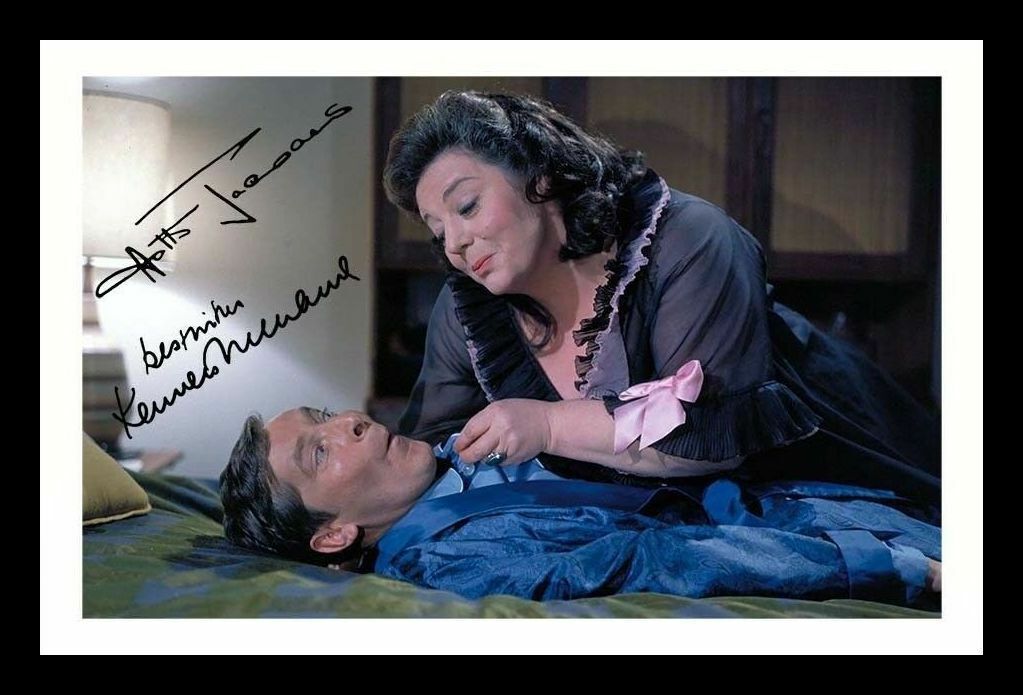 Hattie Jacques & Kenneth Williams - Carry On Autograph Signed & Framed Photo Poster painting 1