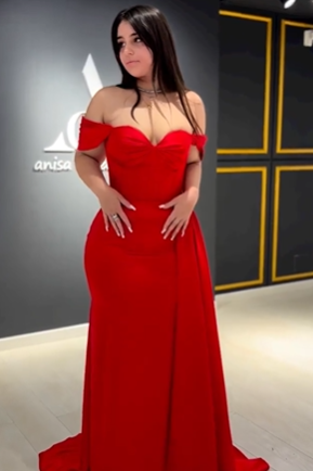 Lvs&Broner Charming Red Off the Shoulder Sweetheart Strapless Sleeveless Long Prom Dress 