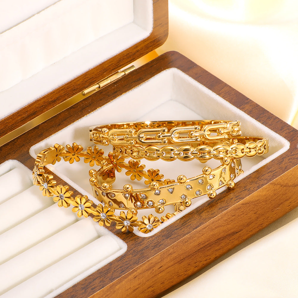 Stainless Steel 18K Gold Plated Bracelet Geometric Buckle Open Bracelet Inlaid With Rhinestones Bracelet