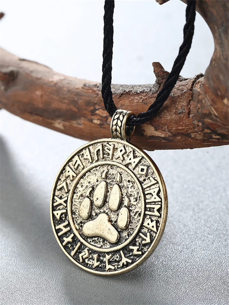 Vintage Paw Carving Pendant Necklace