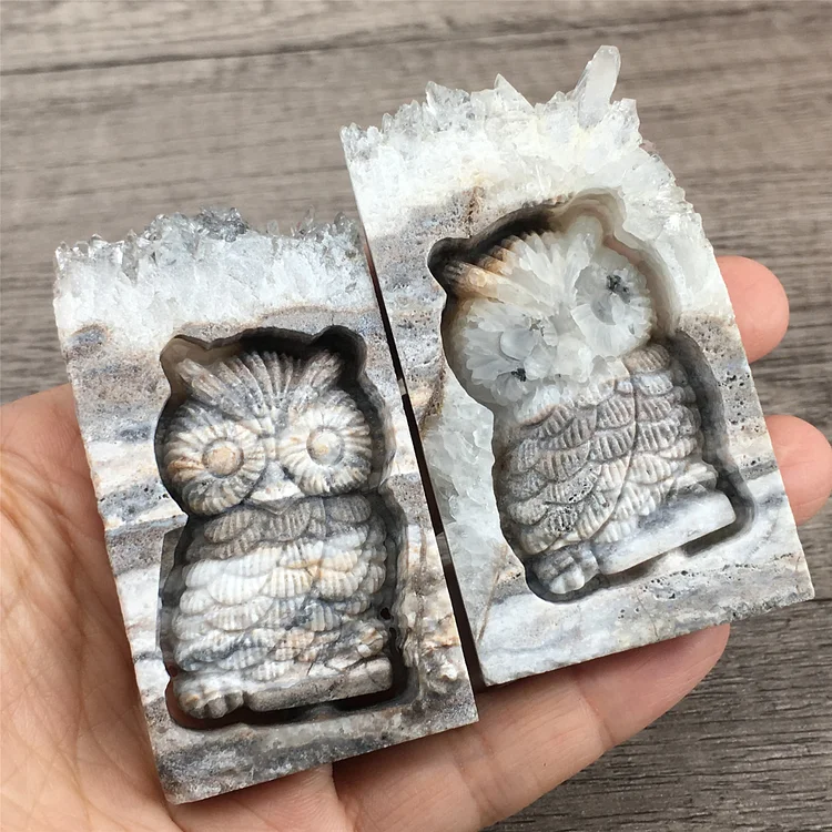 Natural Crystal Carved Crystal Owl Handicraft Ornament