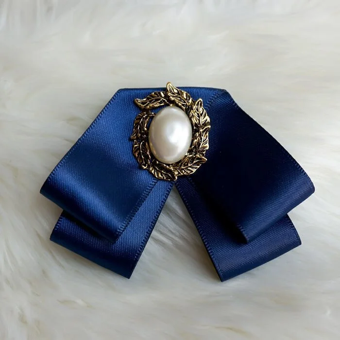 Hand-made Bow Tie Ladies Unisex Banking Stewardess Student Performs Career Korean White Shirt Black Bowtie Classic Trendy Gifts