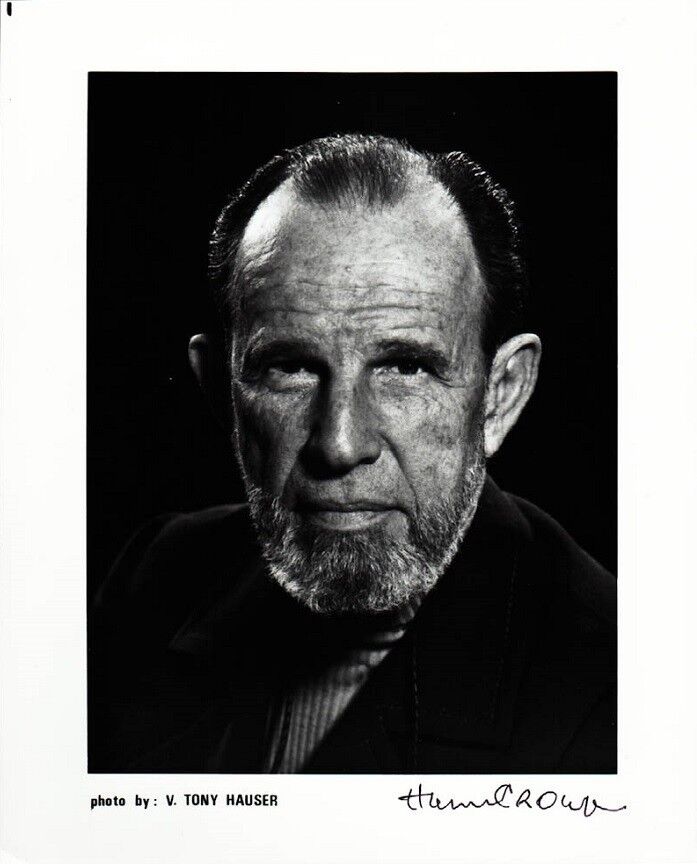 Striking HUME CRONYN Signed Portrait