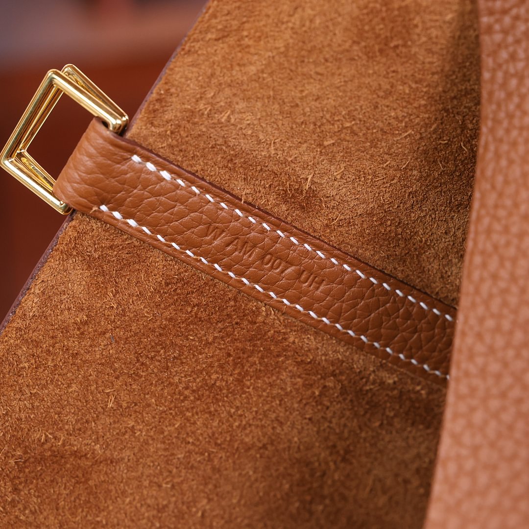 Picotin22  Clemence CC37 Gold  GHW