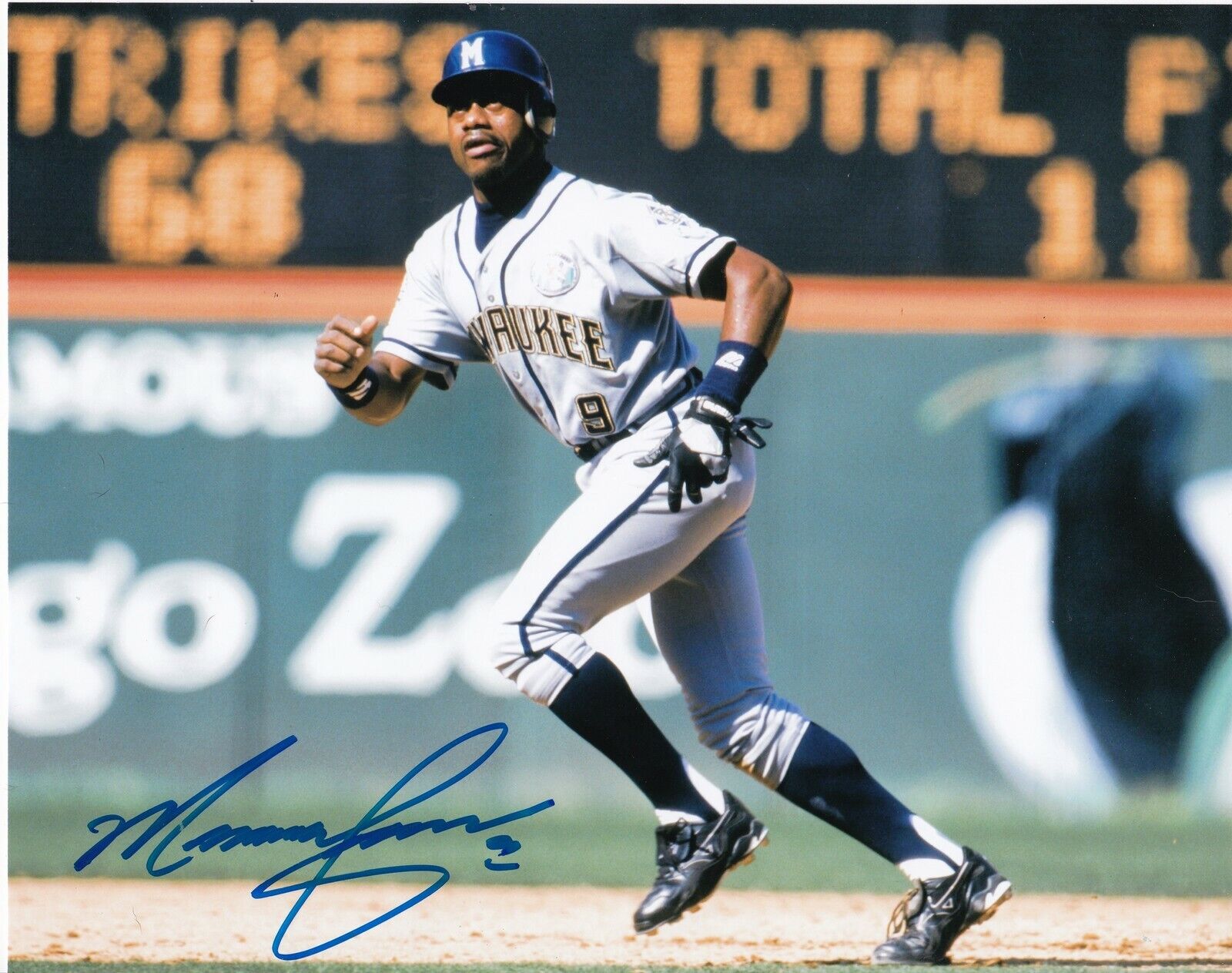 MARQUIS GRISSOM MILWAUKEE BREWERS ACTION SIGNED 8x10