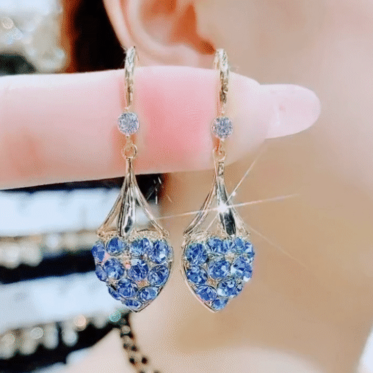 Sparkling Heart Diamond Earrings 