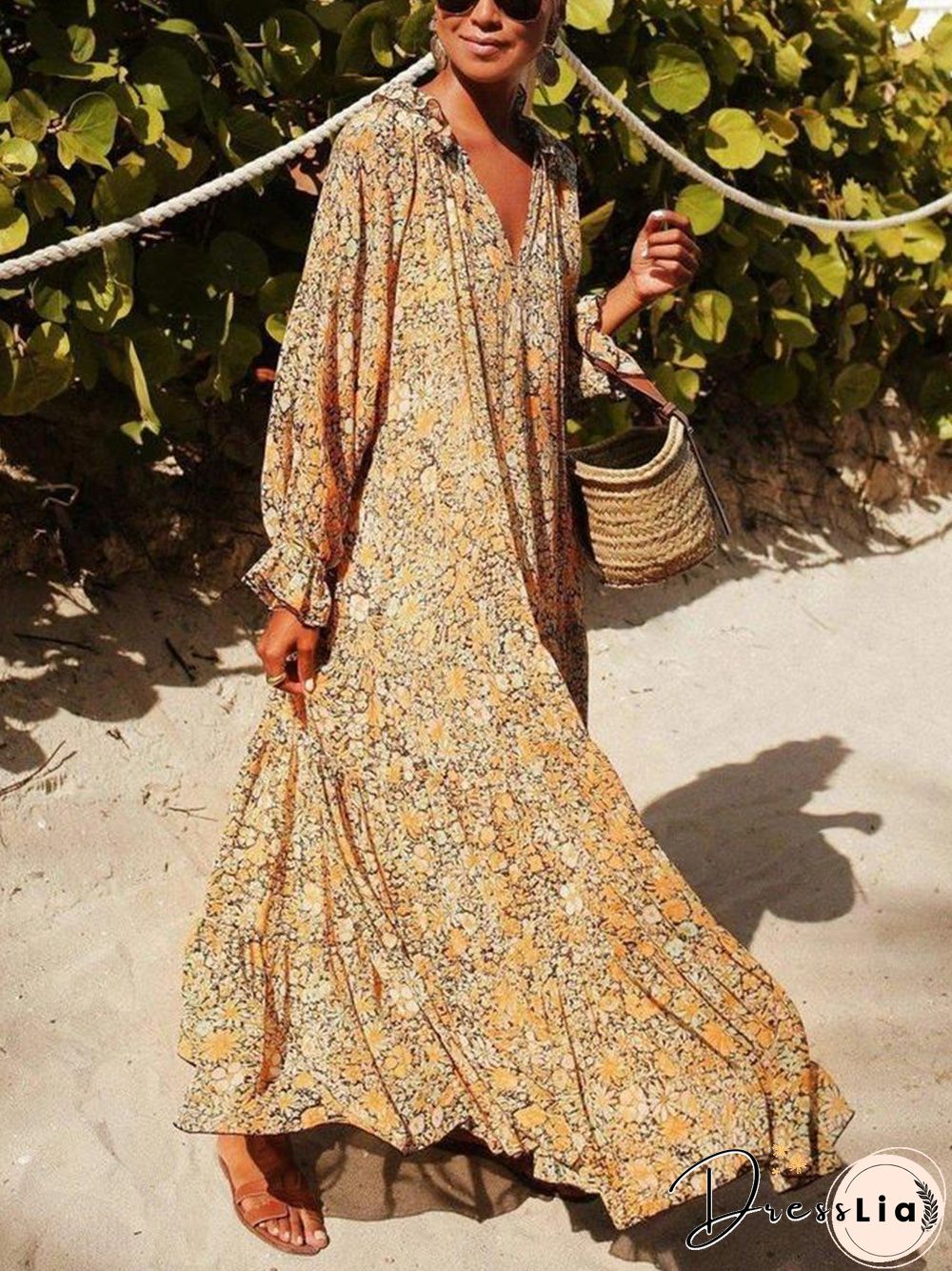 Toes in the Sand Floral Print Maxi Dress P16011