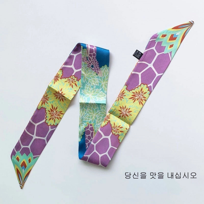 Women’s Minimalist Classic Style Color Block Satin Printing Silk Scarf