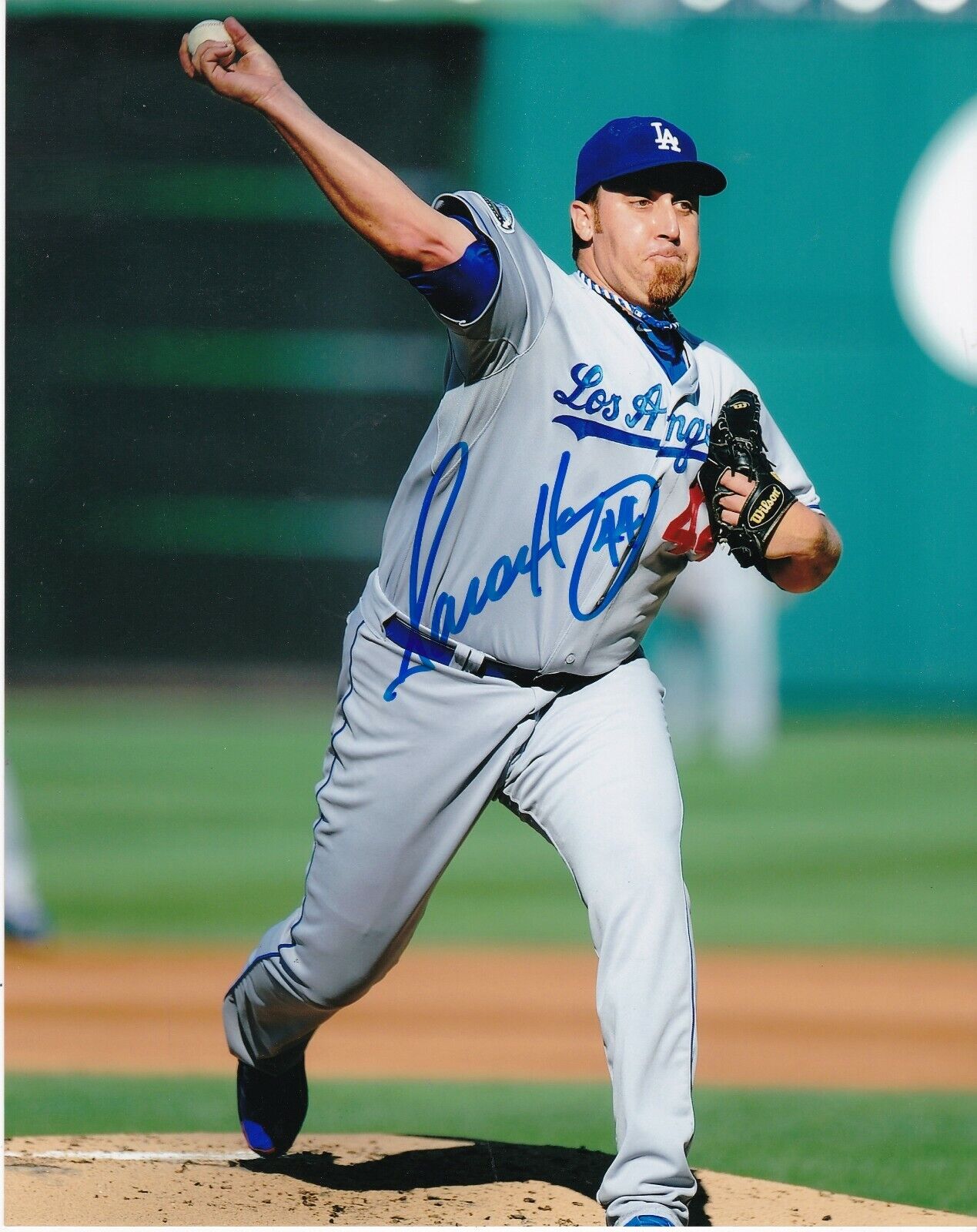 AARON HARANG LOS ANGELES DODGERS ACTION SIGNED 8x10