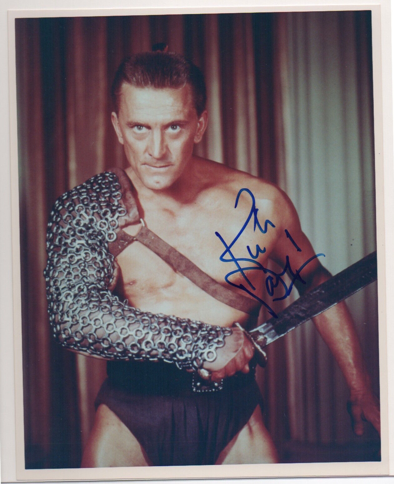 KIRK DOUGLAS signed SPARTACUS 8x10 Photo Poster painting AUTOGRAPH auto BAS Beckett Michael