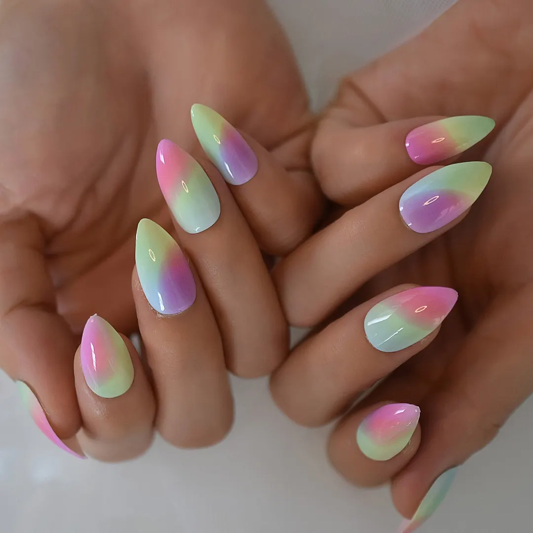 Cute Shape Fake Nails With Designs Short  Artificial Stiletto Almond Press On Nails Manicure Rainbow False Nail Tips-Nail Inspo