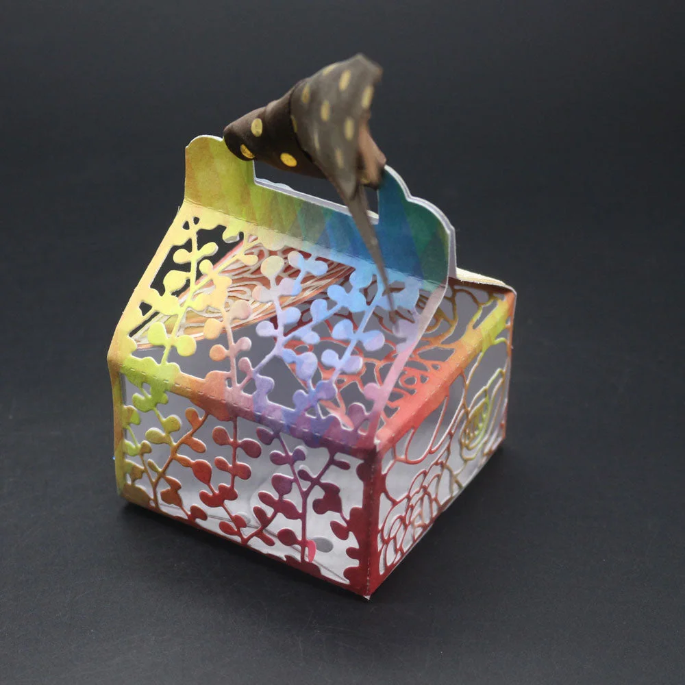 Cutting Dies 2019 Candy box Metal Stencil And Stamps For DIY Scrapbooking Embossing Card Making Leaves Craft Birthday Dies