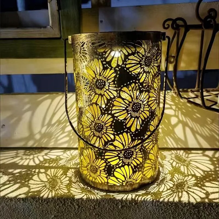 Outdoor Solar Daisy Floodlight | 168DEAL