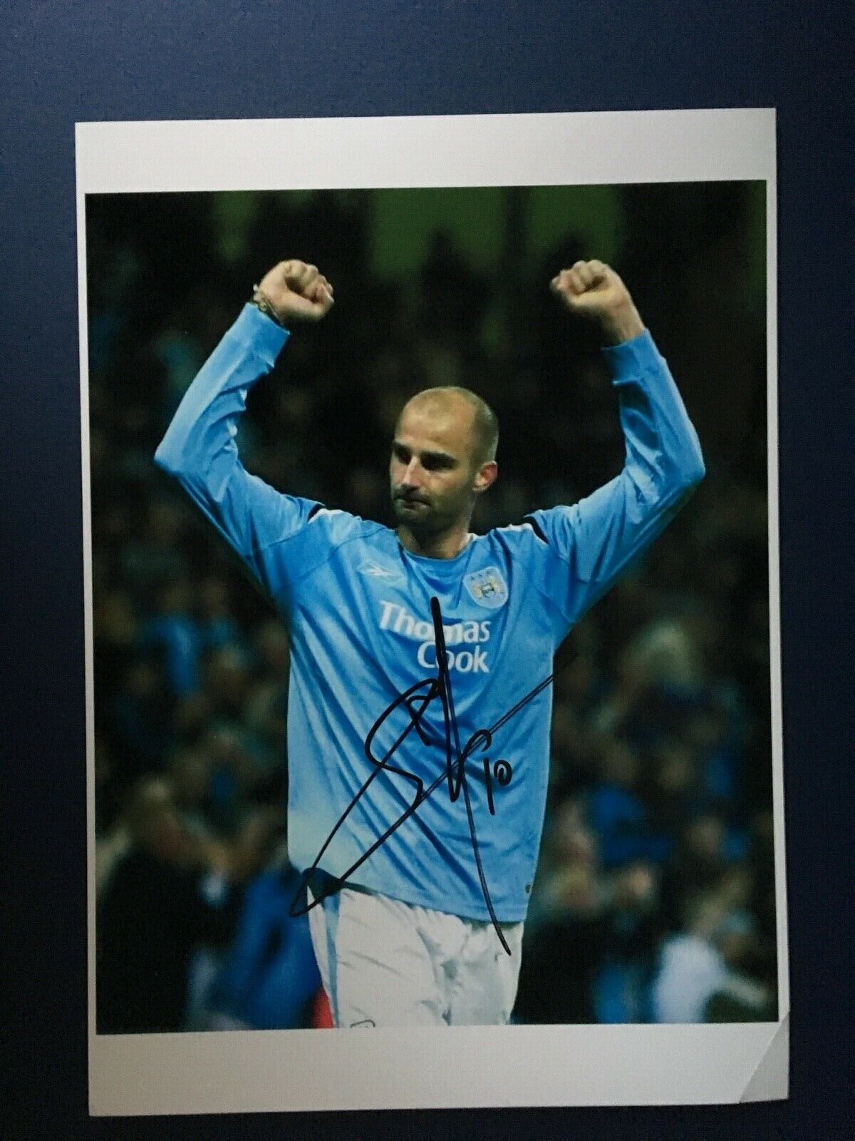 ANTOINE SIBIERSKI - FORMER MANCHESTER CITY FOOTBALLER - EXCELLENT SIGNED Photo Poster painting