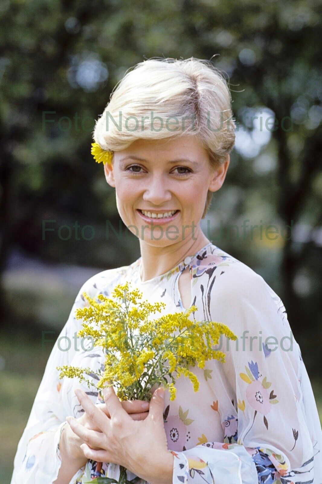 Gitte Haenning - H?nning 10 X 15 CM Photo Poster painting Without Autograph (Star-23