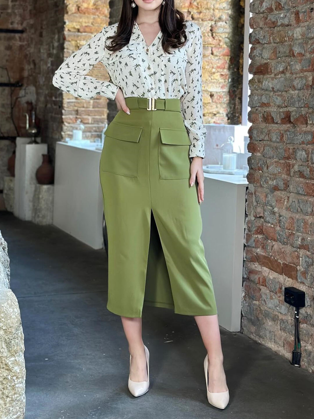 Elegant Floral V-neck Shirt & Skirt Two-piece Set | Oxredo Shop Ramadan Sale
