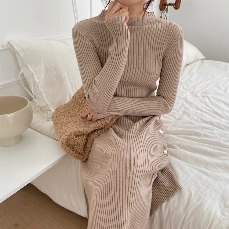Ueong Winter, The New Korean Women's Wear In Solid Color Is Full Of Waist, Half-High Collar, Knitted Bottom Dress, Single-Breasted A-Shaped Dress.
