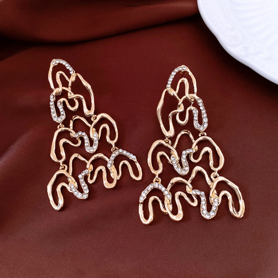 European and American style exaggerated silver needle diamond irregular earrings design unique niche earrings trendy and versatile women's earrings