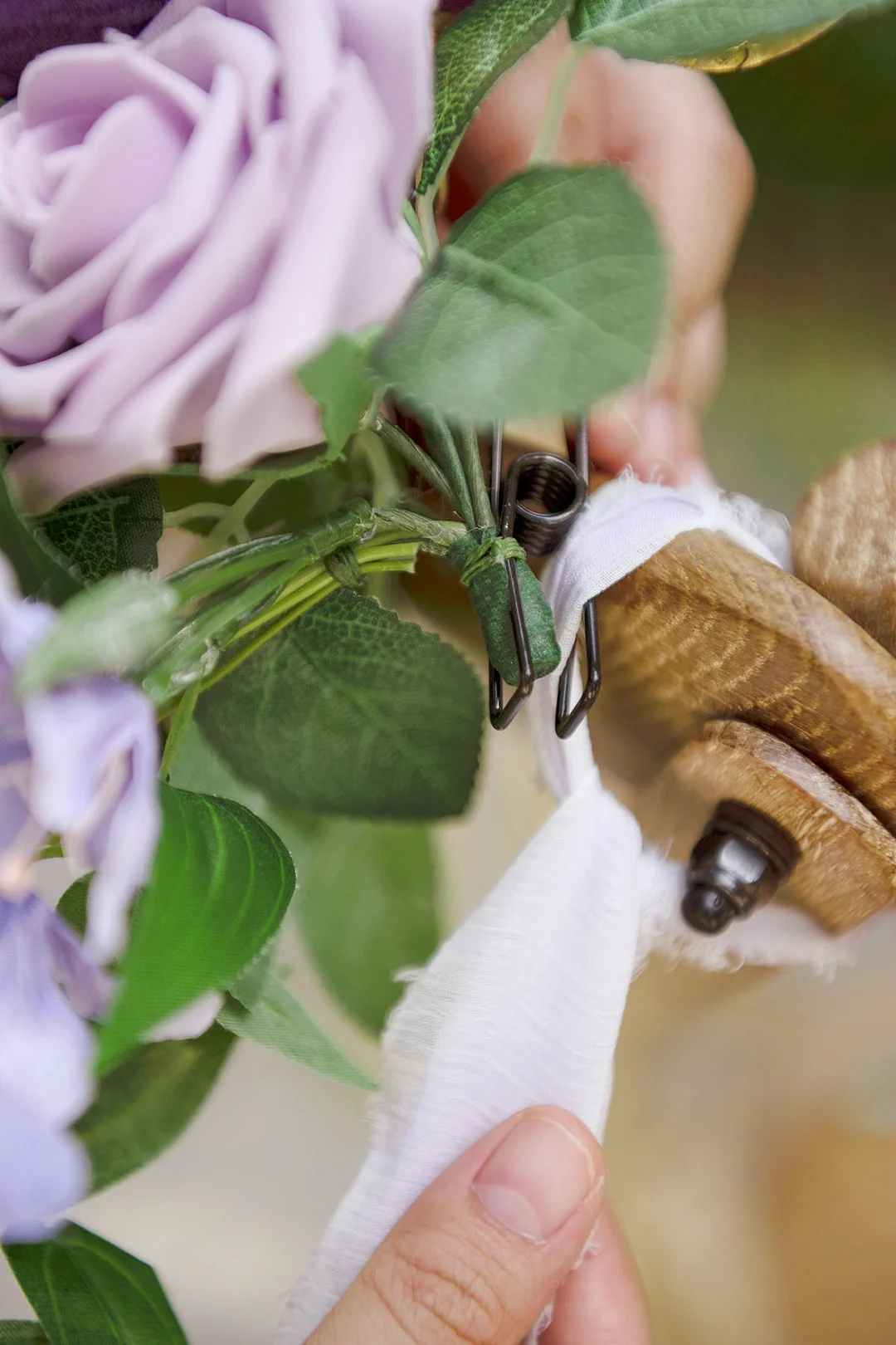 Wedding Aisle Decoration Pew Flowers in Lilac & Gold