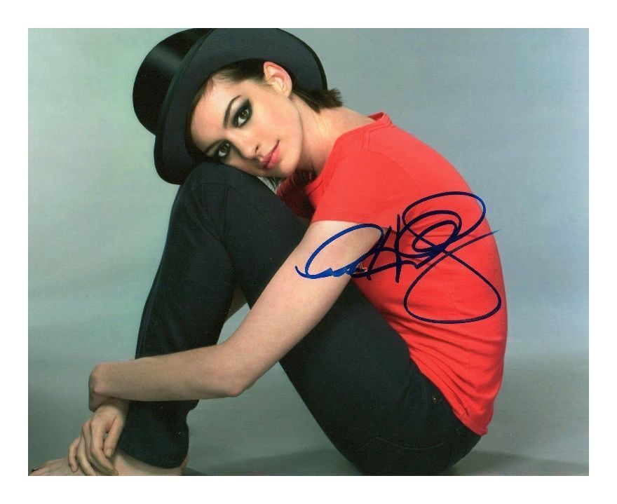 ANNE HATHAWAY AUTOGRAPHED SIGNED A4 PP POSTER Photo Poster painting PRINT 6