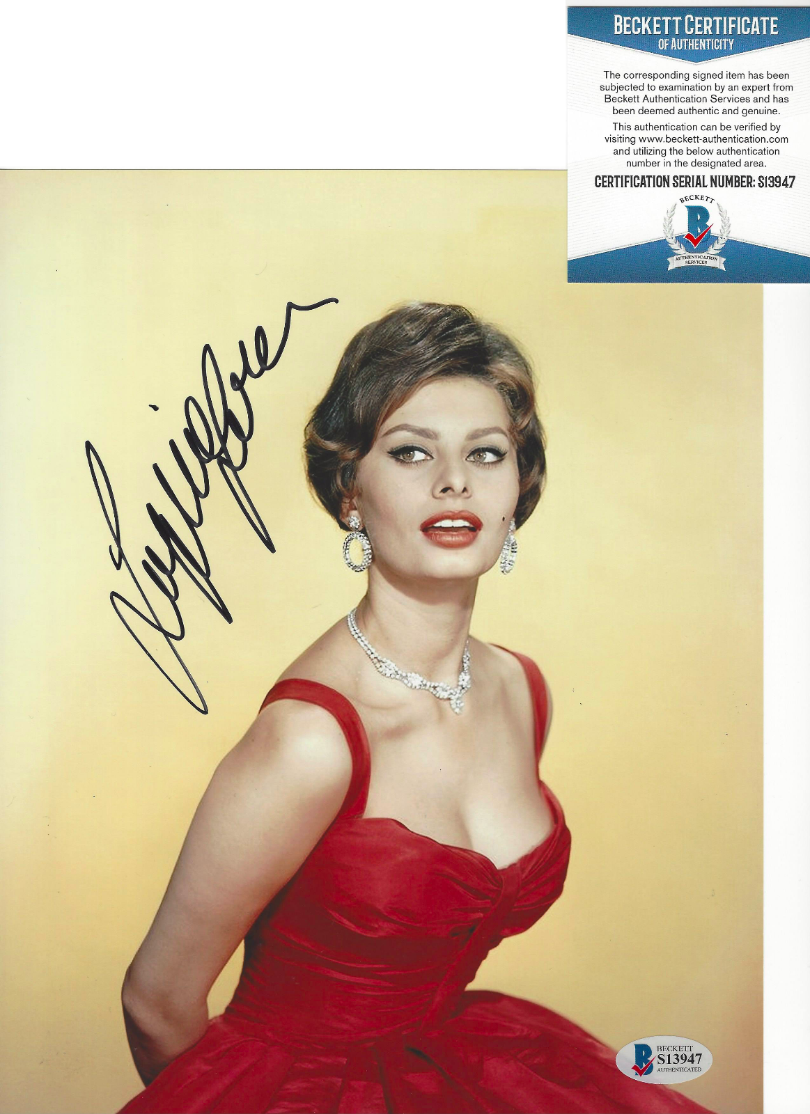 SOPHIA LOREN HAND SIGNED 8x10 Photo Poster painting 5 ITALIAN SEXY ACTRESS MODEL BECKETT COA BAS