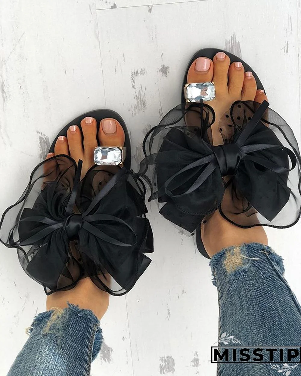 Mesh Bowknot Decor Rhinestone Toe Ring Slippers