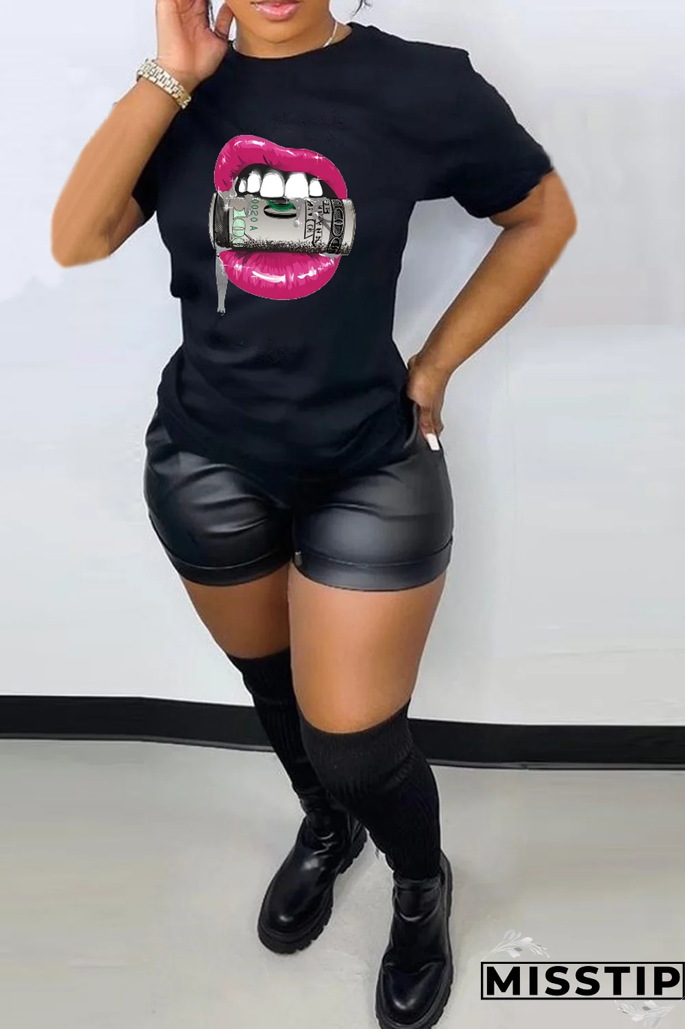 Black Fashion Casual Lips Printed Patchwork O Neck T-Shirts