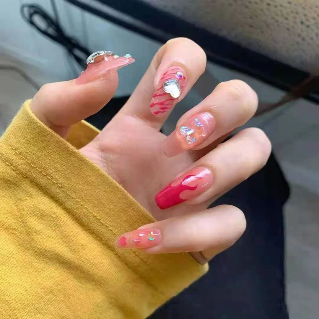 24pcs Love Rhinestones Wear Long Paragraph Fashion Manicure Patch False Nails Save Time Wearable Nail Patch With Glue Fake Nail-Nail Inspo