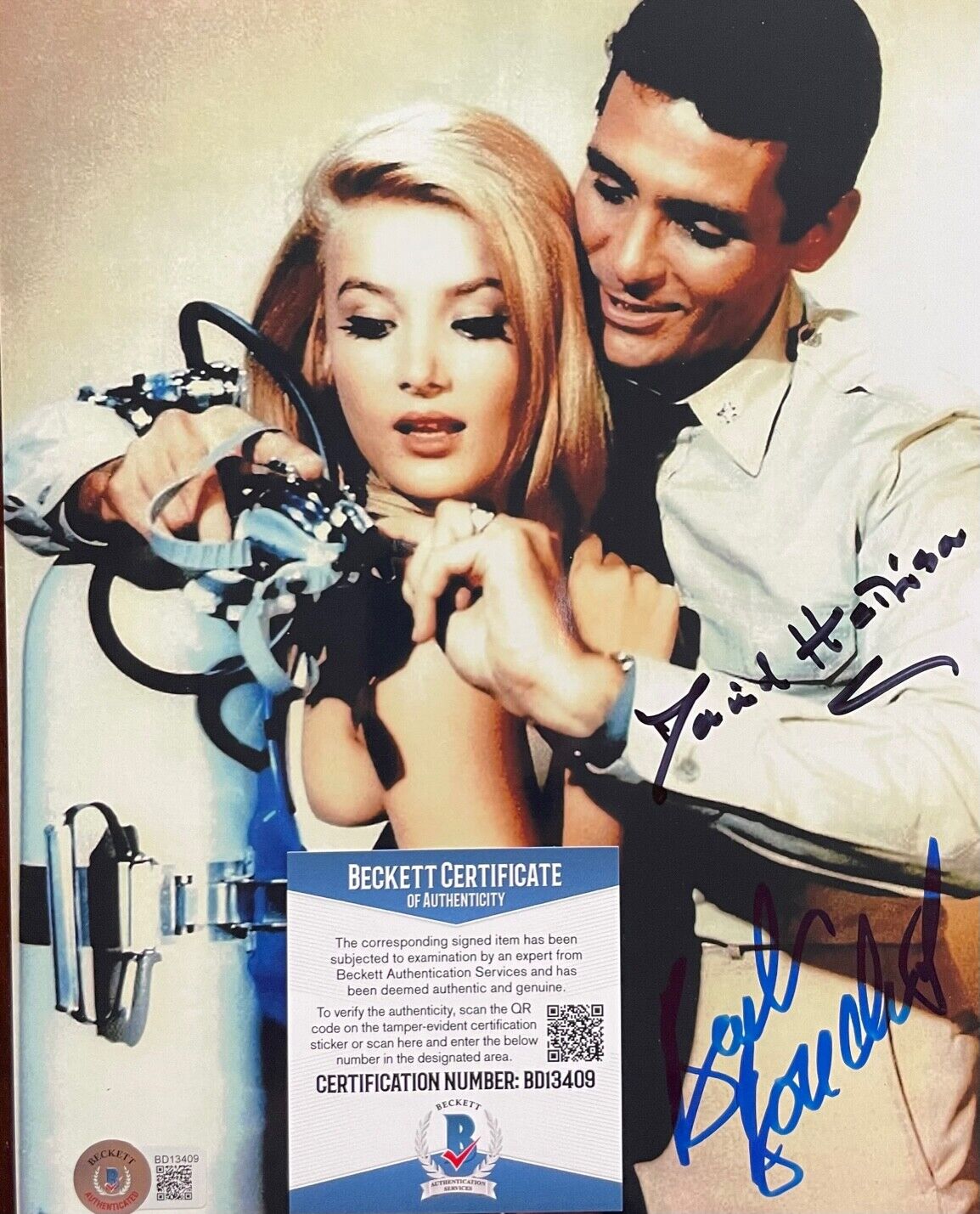 David Hedison & Barbara Bouchet Original Autographed 8X10 Photo Poster painting w/Beckett COA