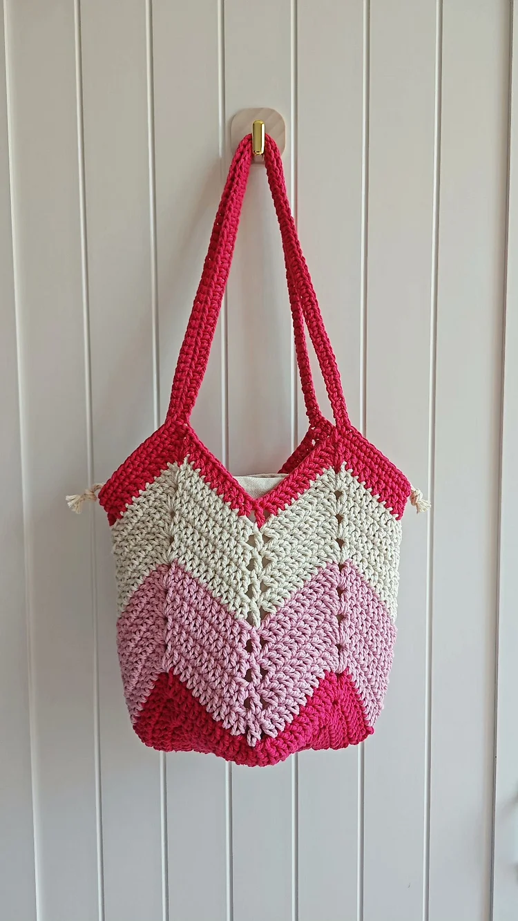 Lulusnow Handmade Pink Classic Striped Patterns Beach Summer Bag Crochet Shoulder Bag  Minimalist Lifestyle