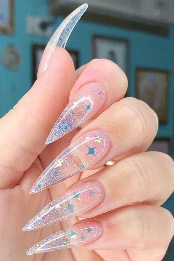 Clear glitter acrylic nails  Clear glitter nails, Pretty nails, Glitter  nails