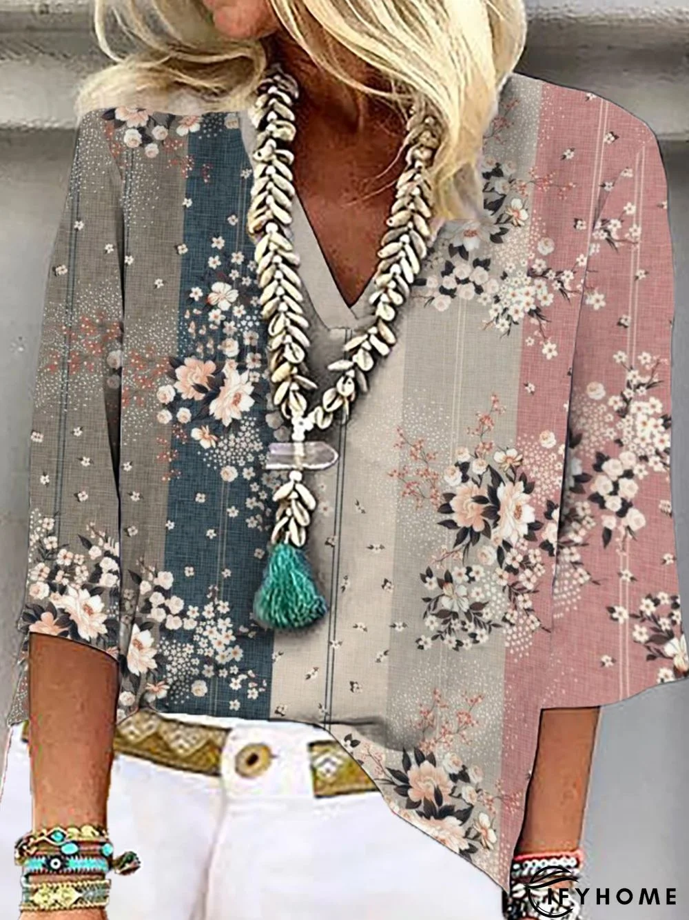 Casual Floral Three Quarter V Neck Printed Top | IFYHOME