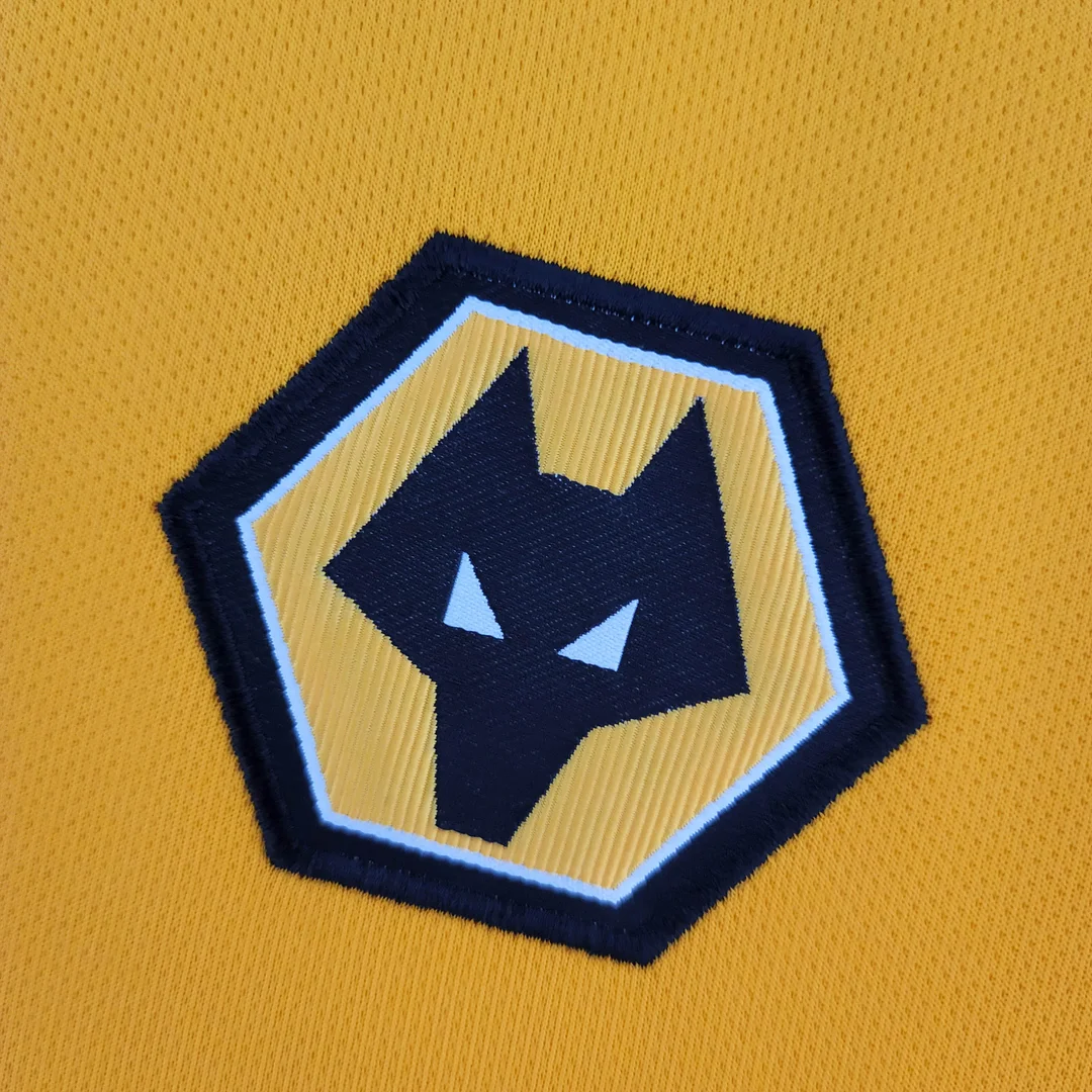 2022/2023 Wolverhampton Wanderers Home Football Shirt 1:1 Thai Quality