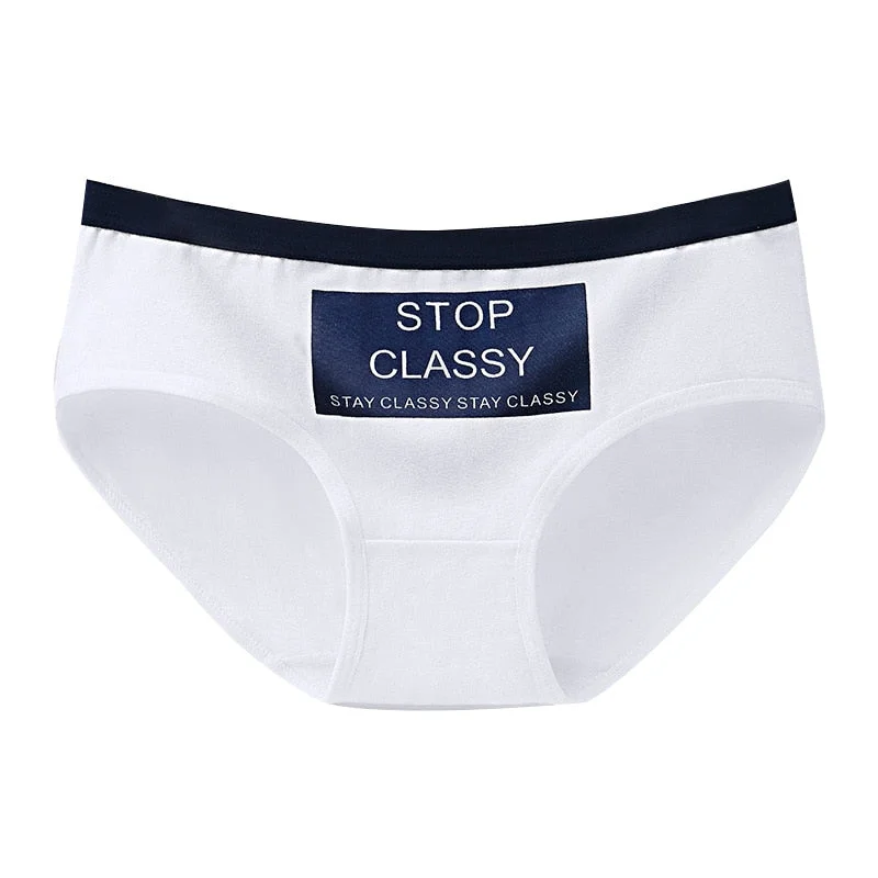 2021 Women's Cotton Underwear Lovely Fruit Briefs Middle Waist Seamless Comfortable Underpants Fashion Traceless Girl Panties