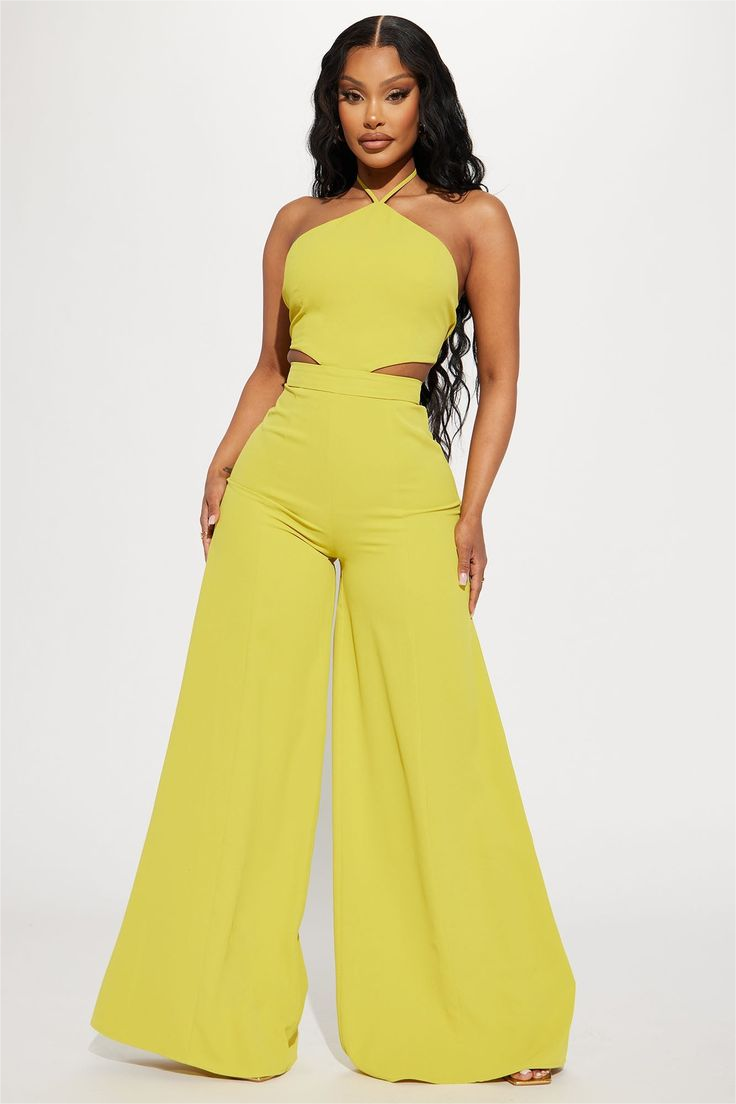 Lvs&Broner Charming Yellow Halter Sleeveless High Waist Wid-Leg Long Jumpsuit