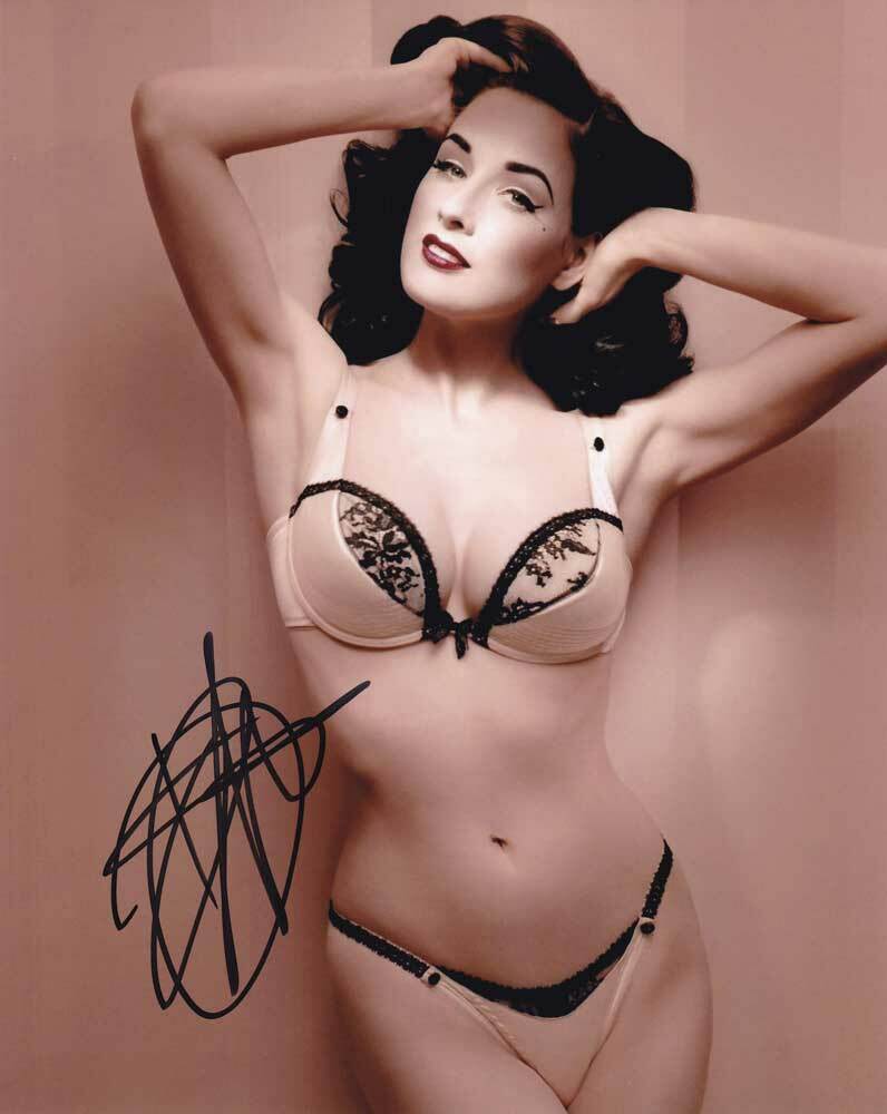 Dita Von Teese In-Person AUTHENTIC Autographed Photo Poster painting SHA #70750