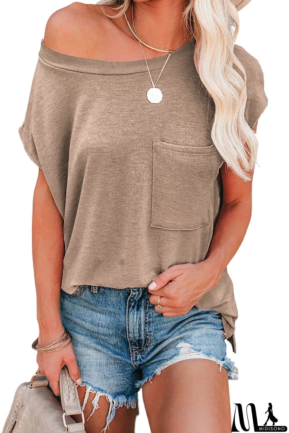 MidiSono - Pocketed Tee with Side Slits