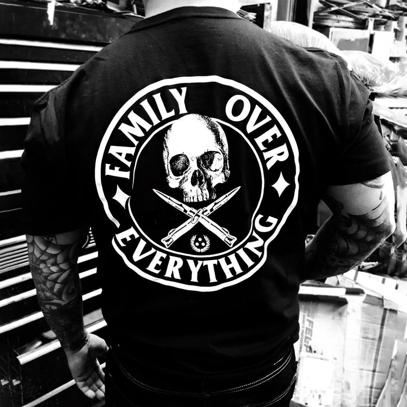 Family Over Everything Skull Printed Men's T-shirt -  UPRANDY