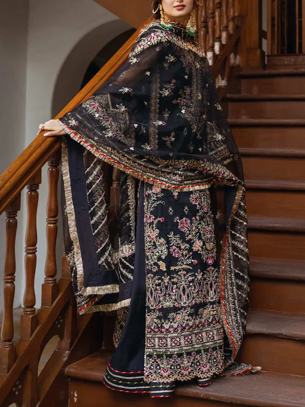 Handmade Embroidery Exquisite Wedding Ladies Suit