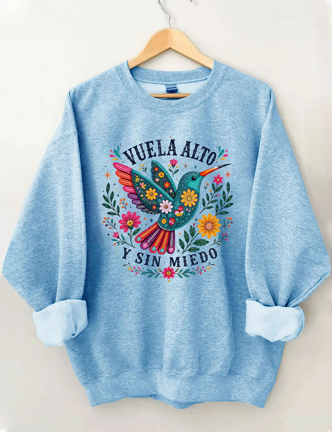 Vuela Alto Y Sin Miedo Hummingbird Floral Sweatshirt